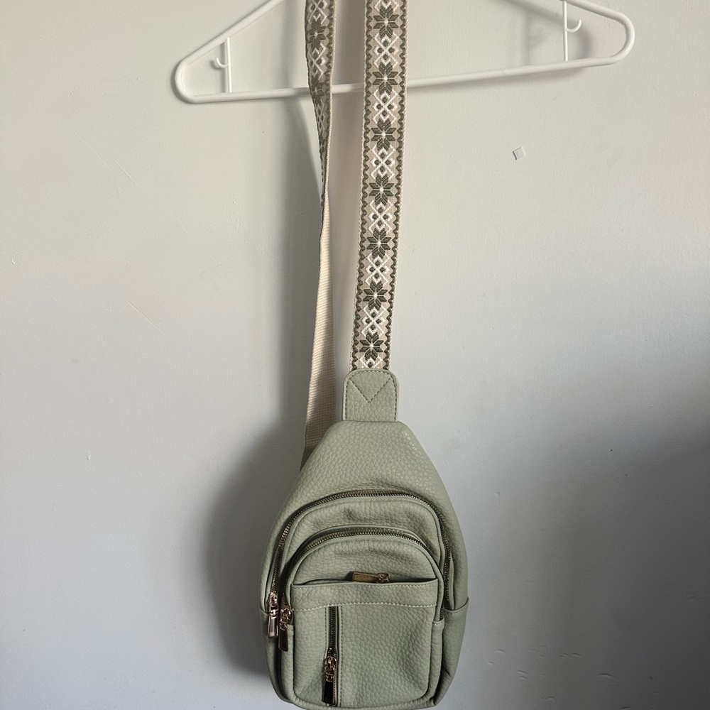 Stylish Green Crossbody Bag